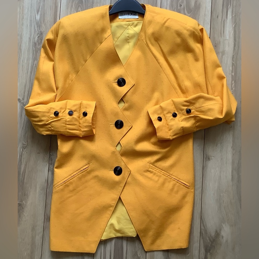 euc vintage 80s Yellow silk blazer suit jacket
